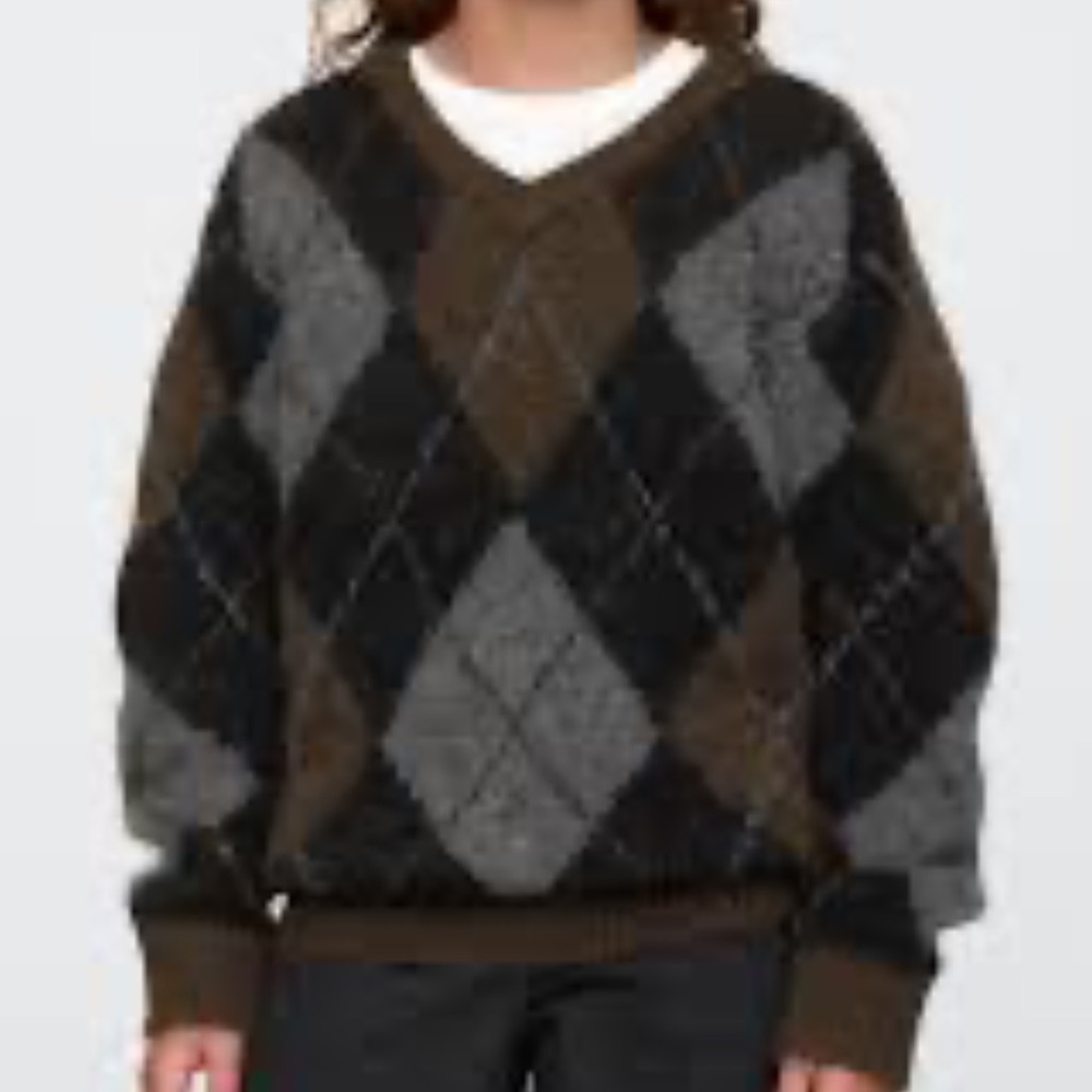 GAP Brushed Argyle V-Neck Sweater